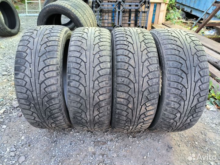 Nokian Tyres Hakkapeliitta SUV 5 245/50 R20
