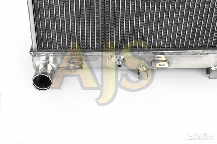 Радиатор алюминиевый Subaru Outback 3.0L V6 03-09