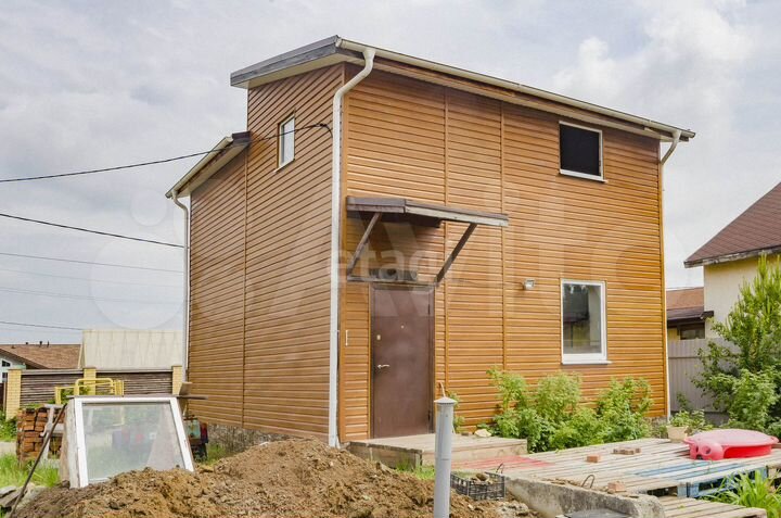 Коттедж 90 м² на участке 5,2 сот.