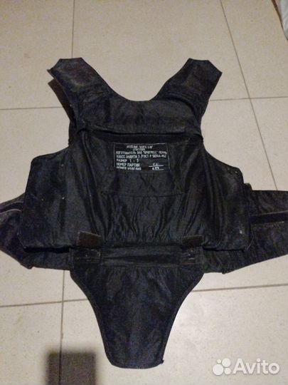 Бронежилет