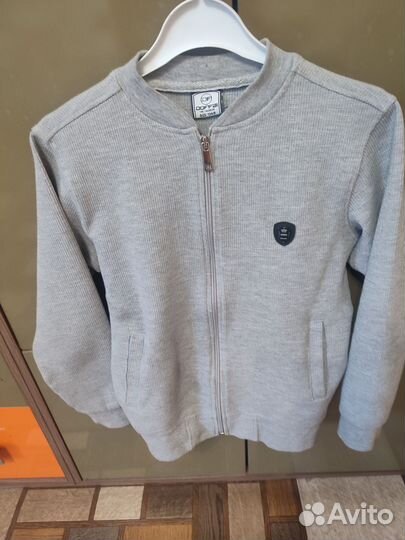 Пиджак на мальчика134-140