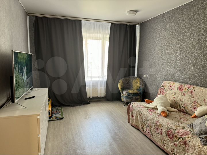 2-к. квартира, 51 м², 2/5 эт.