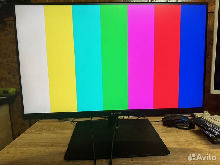 Дизайнерский 2K монитор 24