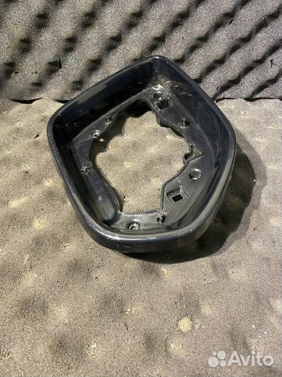 Haval F7 F7x рамочка зеркала правая