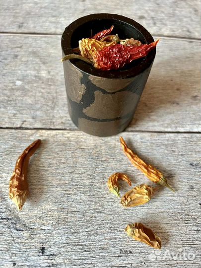 Стаканчик для зубочисток, ватных палочек Африка