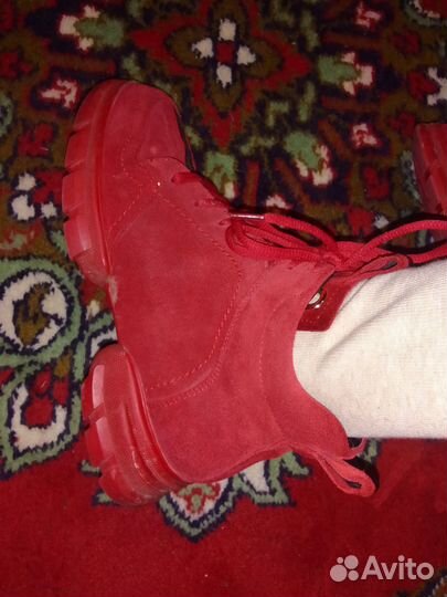 Женские ботинки кроссовки