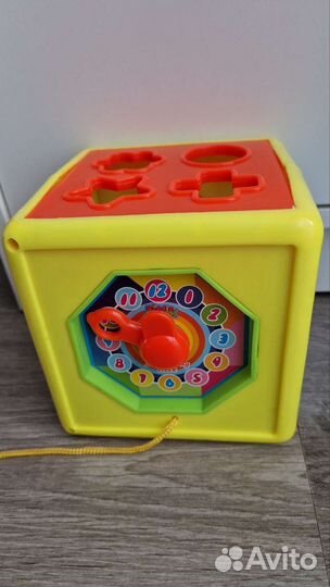 Развивающие игрушки, сортеры. Конструктор