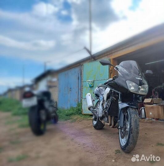 Yamaha YZF 1000R