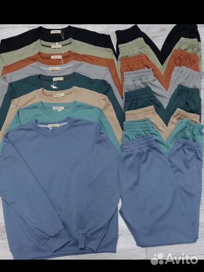 Костюм спортивный женский