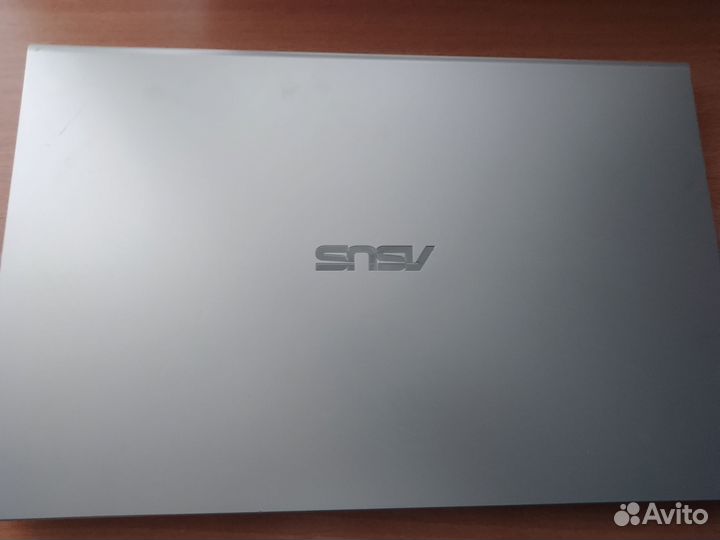 Ноутбук asus