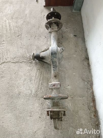 Ниссан атлас.Задний мост в сборе