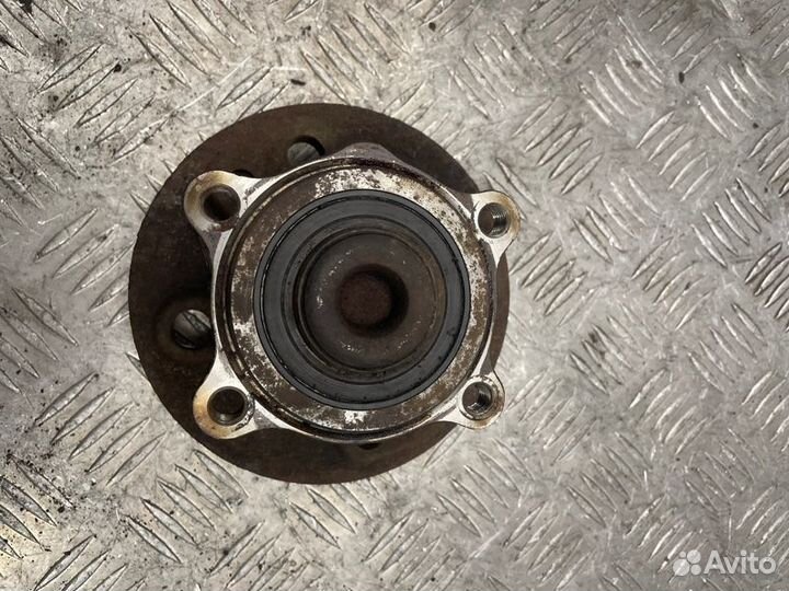 Ступица задняя левая Mini Cooper S R53 W11 2006