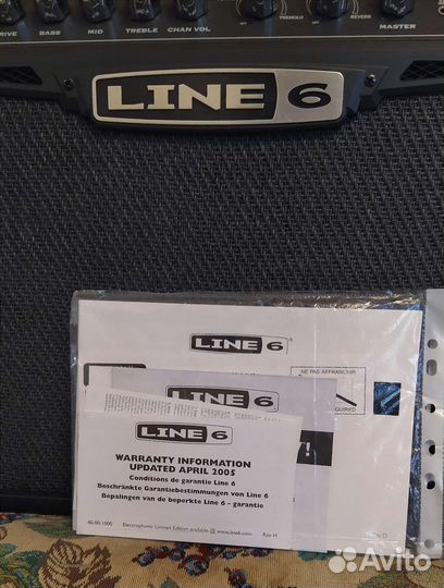 Гитарный комбоусилитель