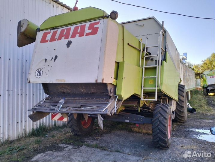 Комбайн Claas Mega, 2006