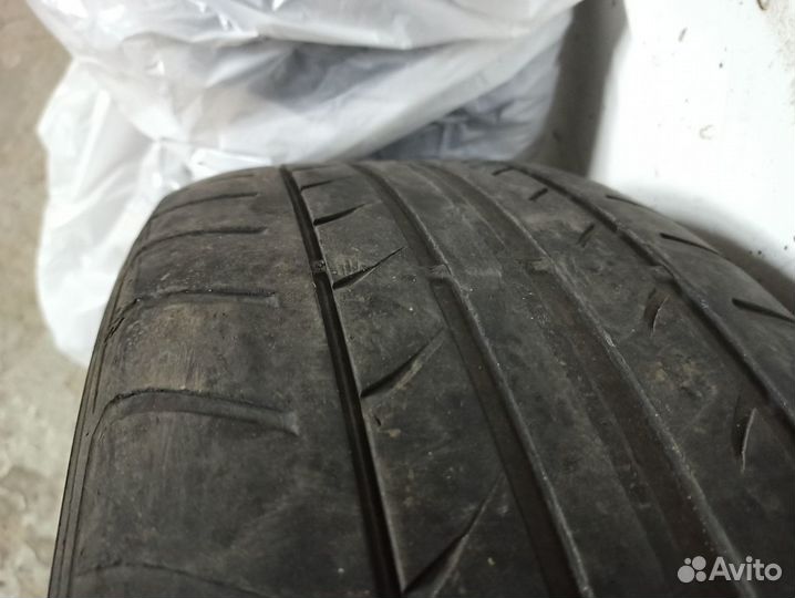 Dunlop Sport Maxx Race 225/60 R17