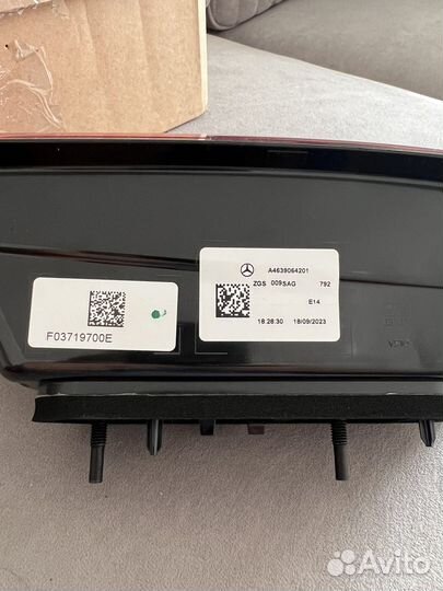 Задняя фара на Mercedes W463 AMG