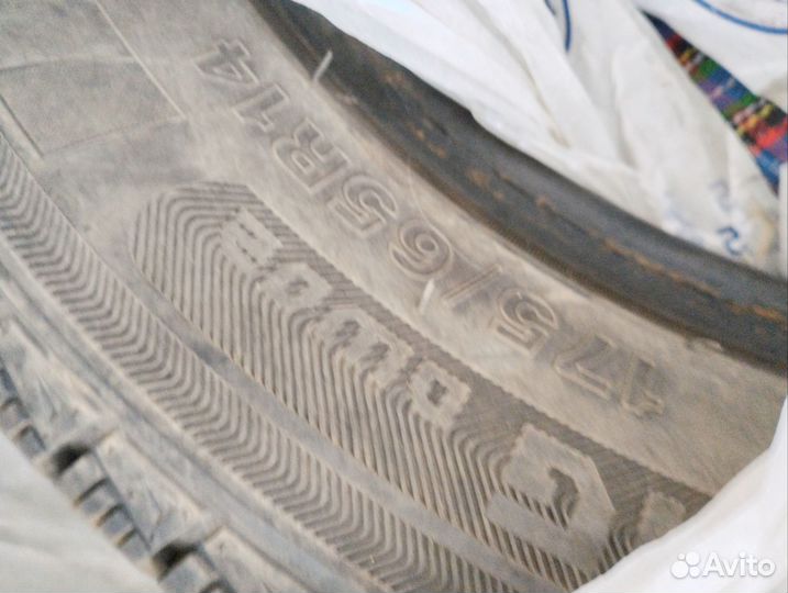 Doublestar DW02 175/65 R14 82