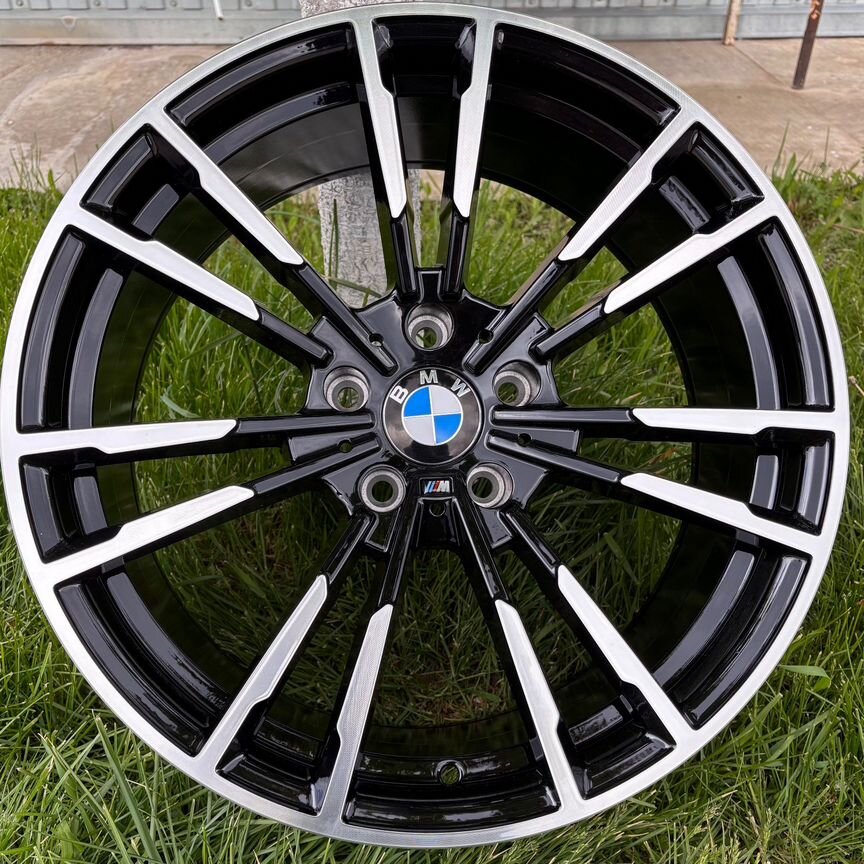 Литые диски Stuttgart 8.5×R19 5×120