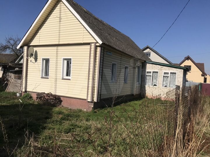 Дом 46 м² на участке 5 сот.