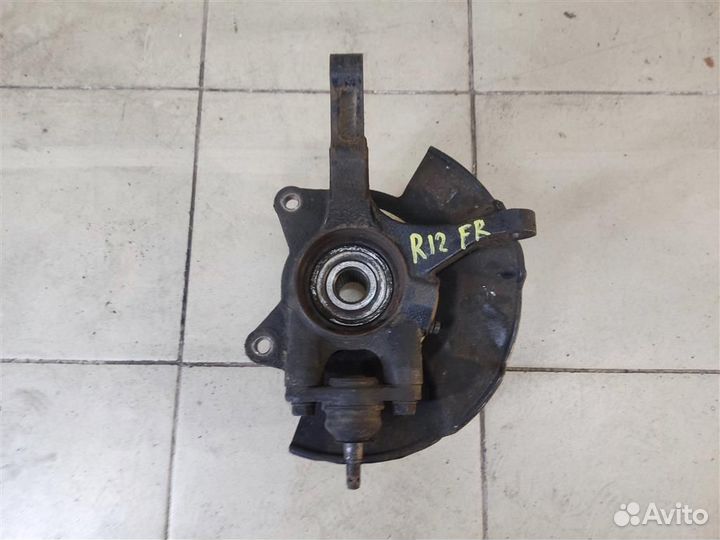 Кулак передний правый KIA Sportage 2 (KM) 2008