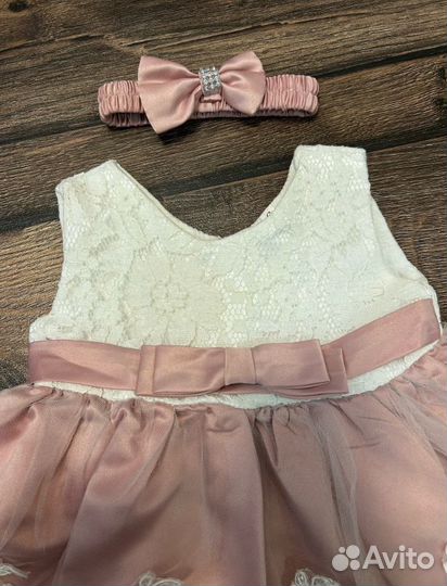 Платье нарядное праздничное 6-12 мес