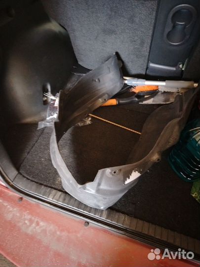 Локер toyota rav 4