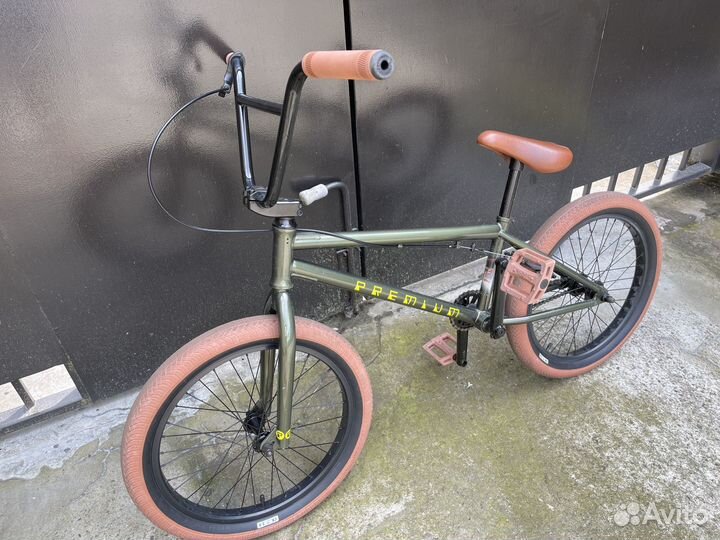 Трюковой велосипед bmx