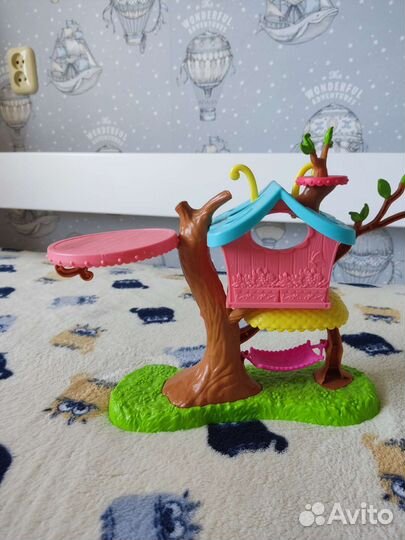 Домик для маленьких игрушек