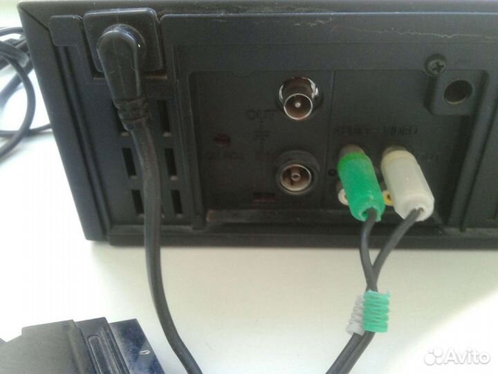 Видеомагнитофон