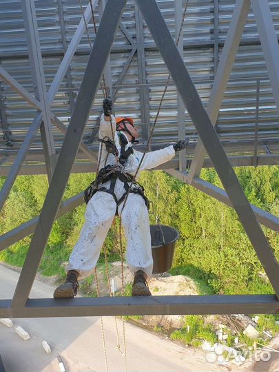 Промышленный альпинист, высотник, высотные работы