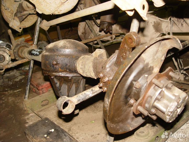 Передний мост Suzuki samurai 85г