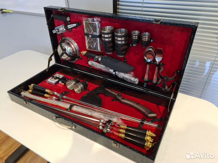 Шашлычный набор для пикника в чемодане