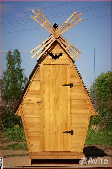 Дачный туалет деревянный BLU778
