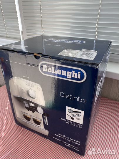 Кофеварка delonghi eci341w