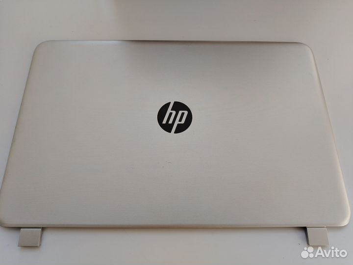 Крышка матрицы и петли HP Pavilion 15-p серии