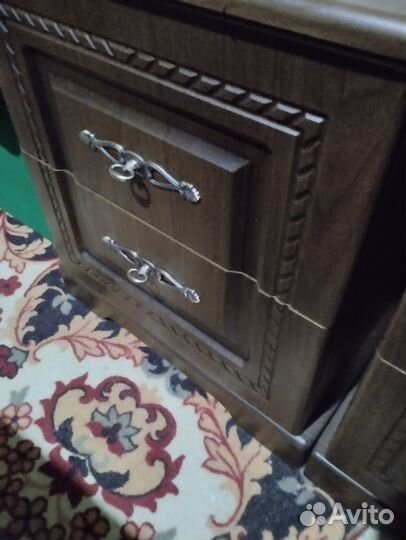 Спальный гарнитур