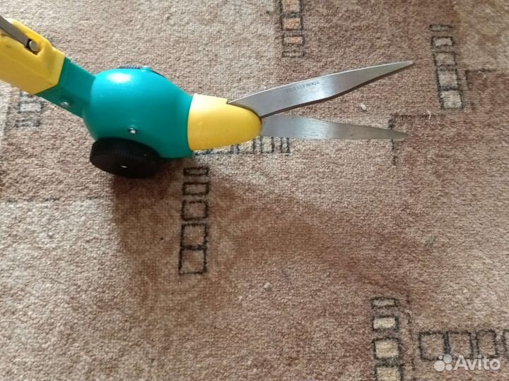 Ножницы для стрижки травы, секаторыgardena