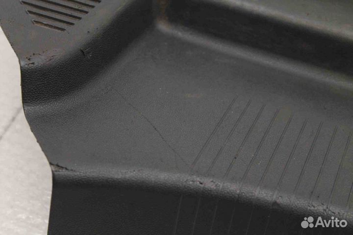 Обшивка на заднюю панель Opel Astra H GTC 3D 2