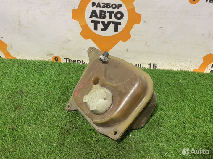 Расширительный бачок Audi 100 c3