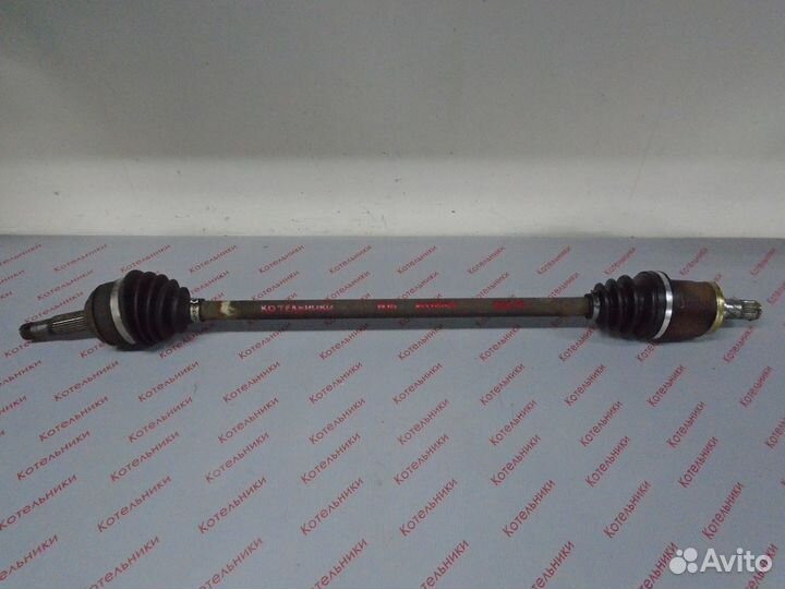 Nissan 39100-BM510 Вал приводной, правый