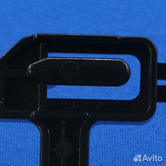 Крючок двери свч samsung DE64-02355A