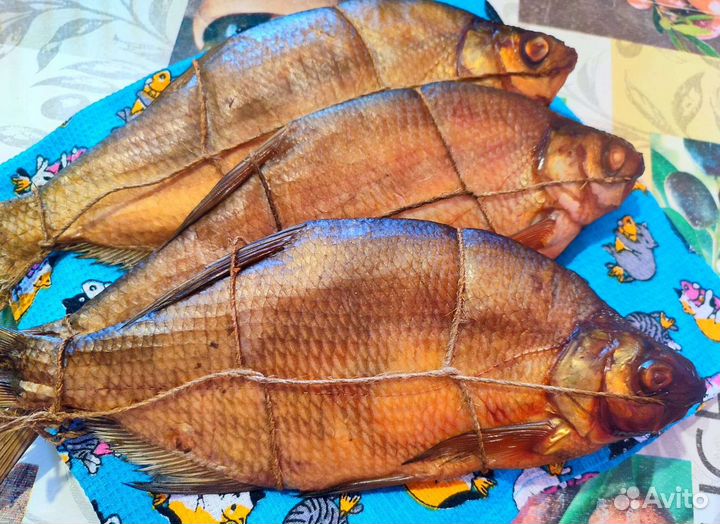 Лещ, сом домашнего горячего копчения