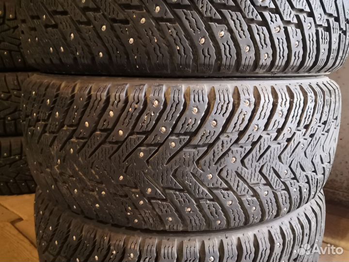 Nokian Tyres Hakkapeliitta 8 205/65 R16