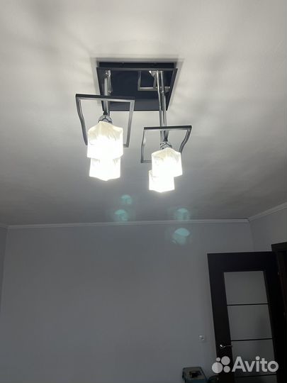Люстра потолочная