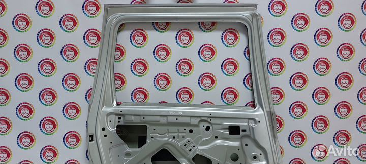 Дверь Лада Ларгус задняя в цвет под шир.молдинг