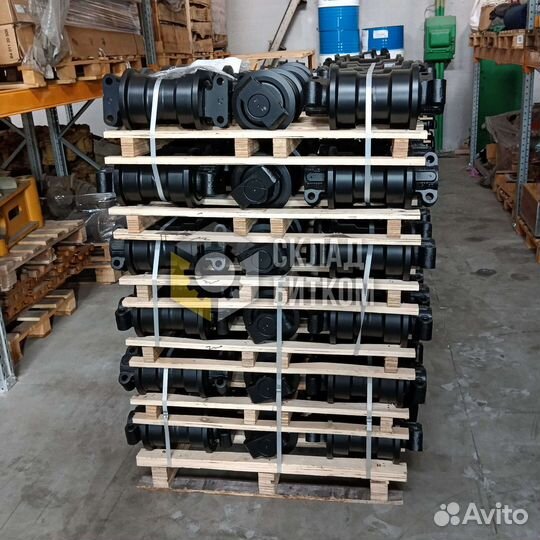 Каток опорный Hitachi ZX330LC-1