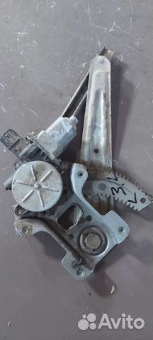 Стеклоподъёмник задний левый на Mitsubishi Lancer