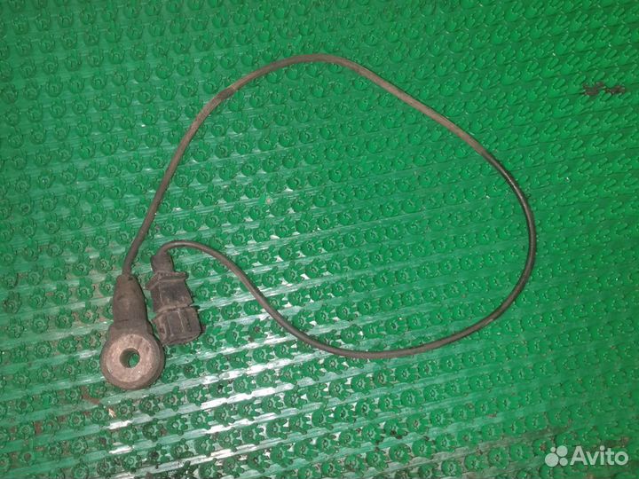 Датчик детонации Опель Вектра Б x25xe