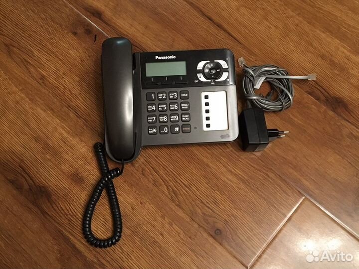 Телефон panasonic