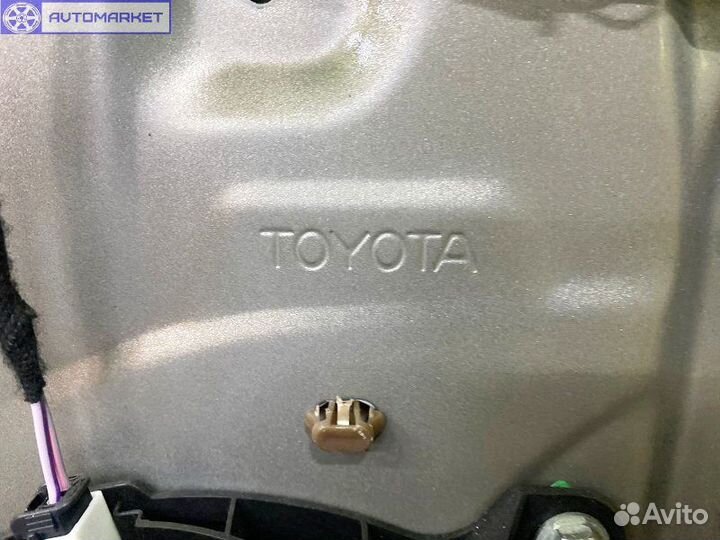 Дверь правая Toyota Corolla E210